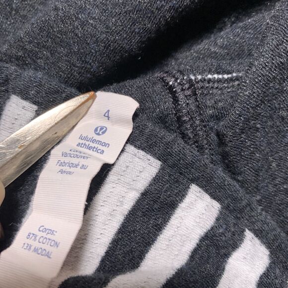 Lululemon Sweatshirt Womens 4 Black Reversible In A Cinch Pullover Funnel Neck - Picture 9 of 12